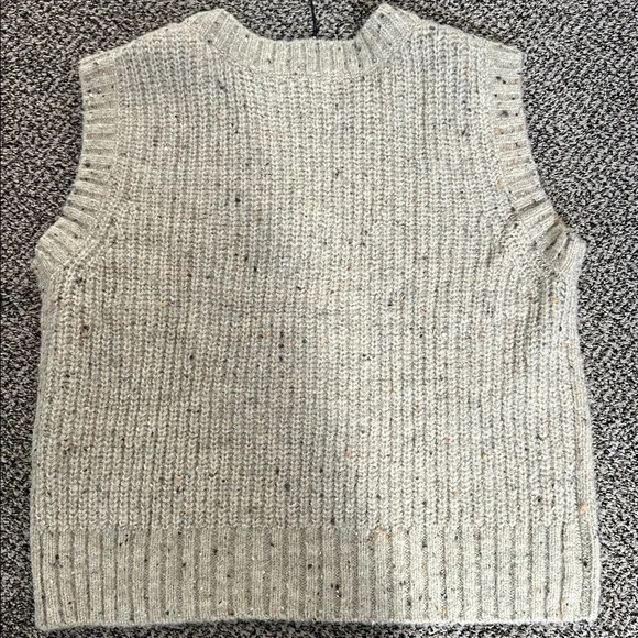 Mustard Seed Beige Cable Knit Sweater Vest - Picture 4 of 4